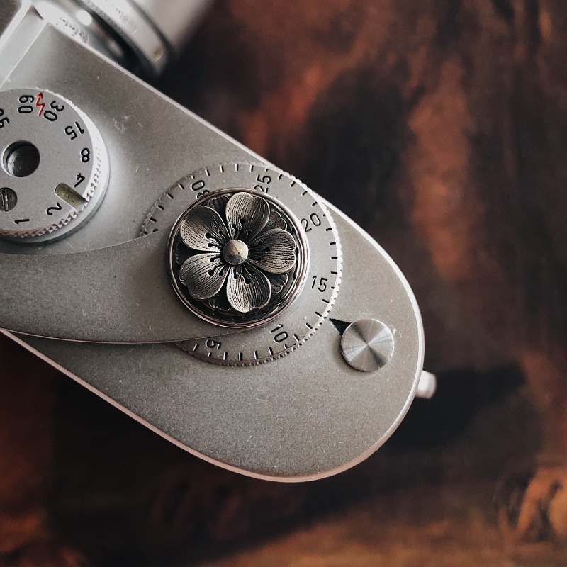 Fujifilm Camera X100Vi - Przycisk migawki aparatu, srebrny, ręcznie robiony,